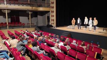 Teatre «Mort a les cunetes» de David Pintó i Joan Valentí al Teatre Municipal l’Ateneu d'Igualada
