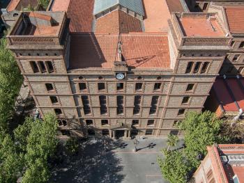 Vista aèria de l’edifici. Diputació de Barcelona. Subdirecció d’Imatge Corporativa i Promoció Institucional. Eva Guillamet, 2018
