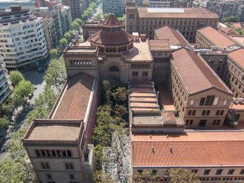 Vista del Paranimf al conjunt del recinte. Diputació de Barcelona. Subdirecció d’Imatge Corporativa i Promoció Institucional. Eva Guillamet, 2018