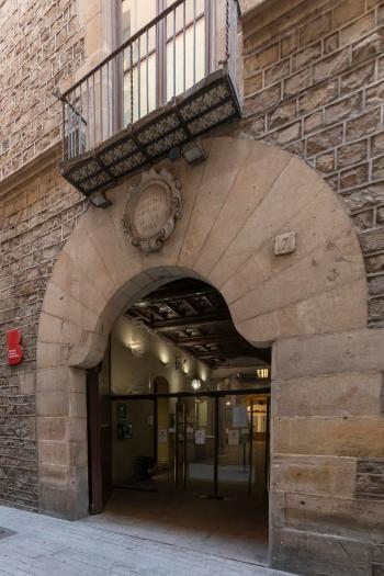 Porta d'entrada. Diputació de Barcelona. Subdirecció d’Imatge Corporativa i Promoció Institucional. Xavier Subias, 2022