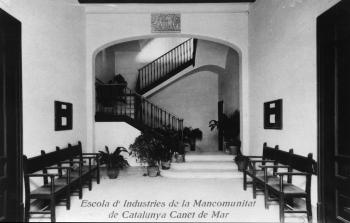 Dependències de l’Escola d’Indústries de Canet de Mar, 1922. Autoria desconeguda. Fons: Diputació de Barcelona. (CAT AGDB R.2745)