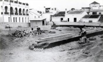 Obres d’ampliació i remodelació de l’Escola de Teixits de Punt, 1934. Autoria desconeguda. Fons: Diputació de Barcelona (CAT AGDB R. 2751)